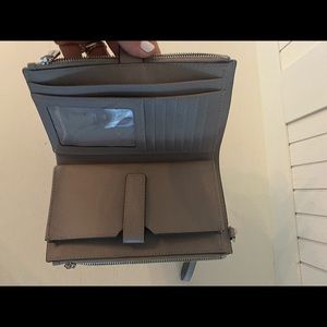 Michael Kors - wallet - like new